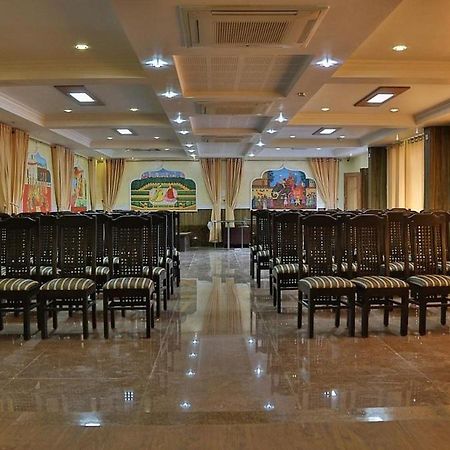 Continento The Classic Hotel Tirur ภายนอก รูปภาพ